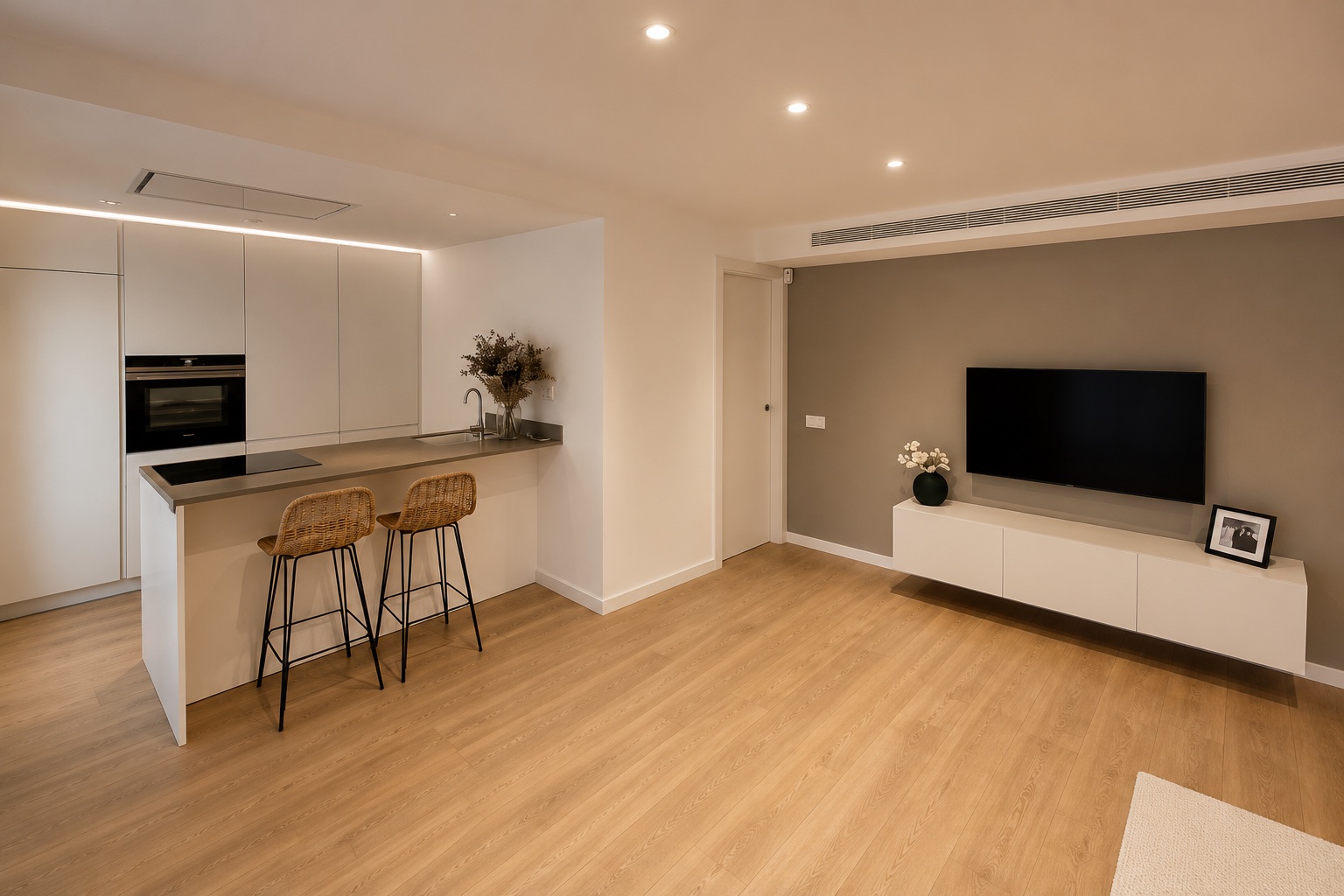 Abierta al salón. Otra perspectiva del proyecto, fotografía 2 de 2.