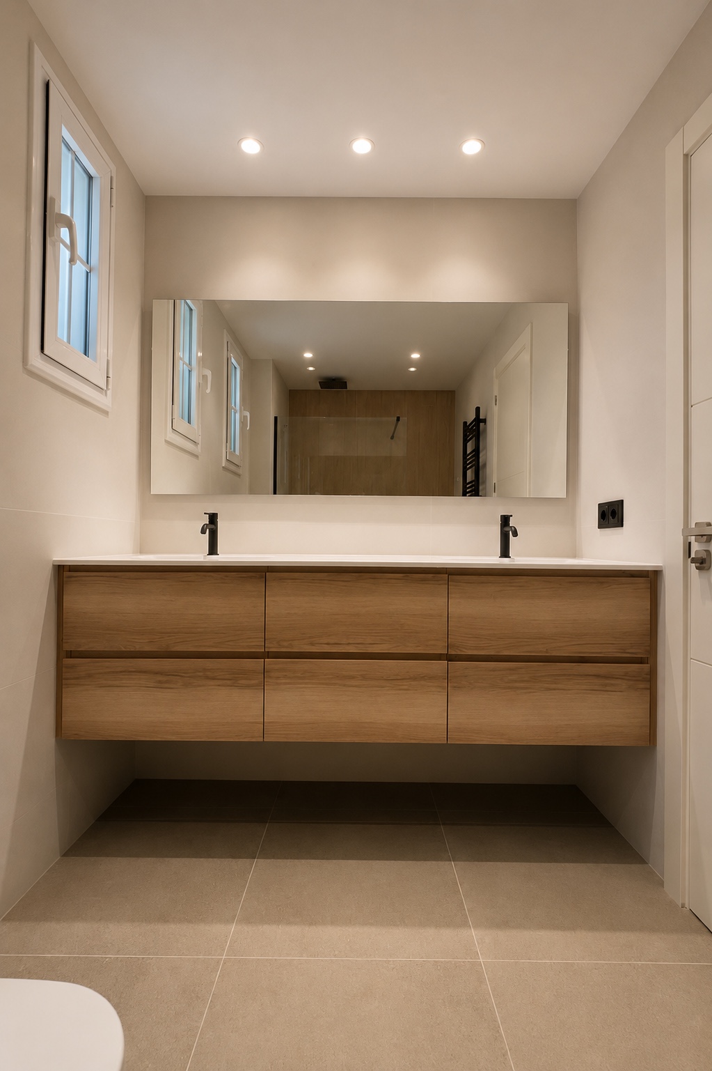 Baño a medida incluido en una reforma integral de NOVOGAR